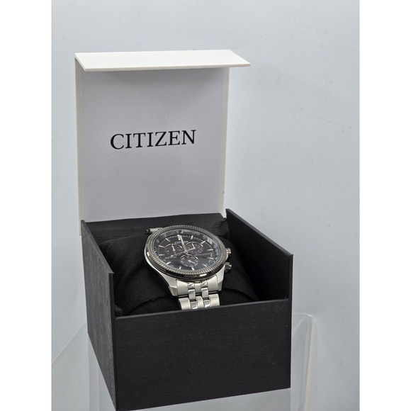 CITIZEN Collection Eco-Drive E820-R014803 Black Tachymeter Perpetual - NEEDS BAT - Picture 4 of 16